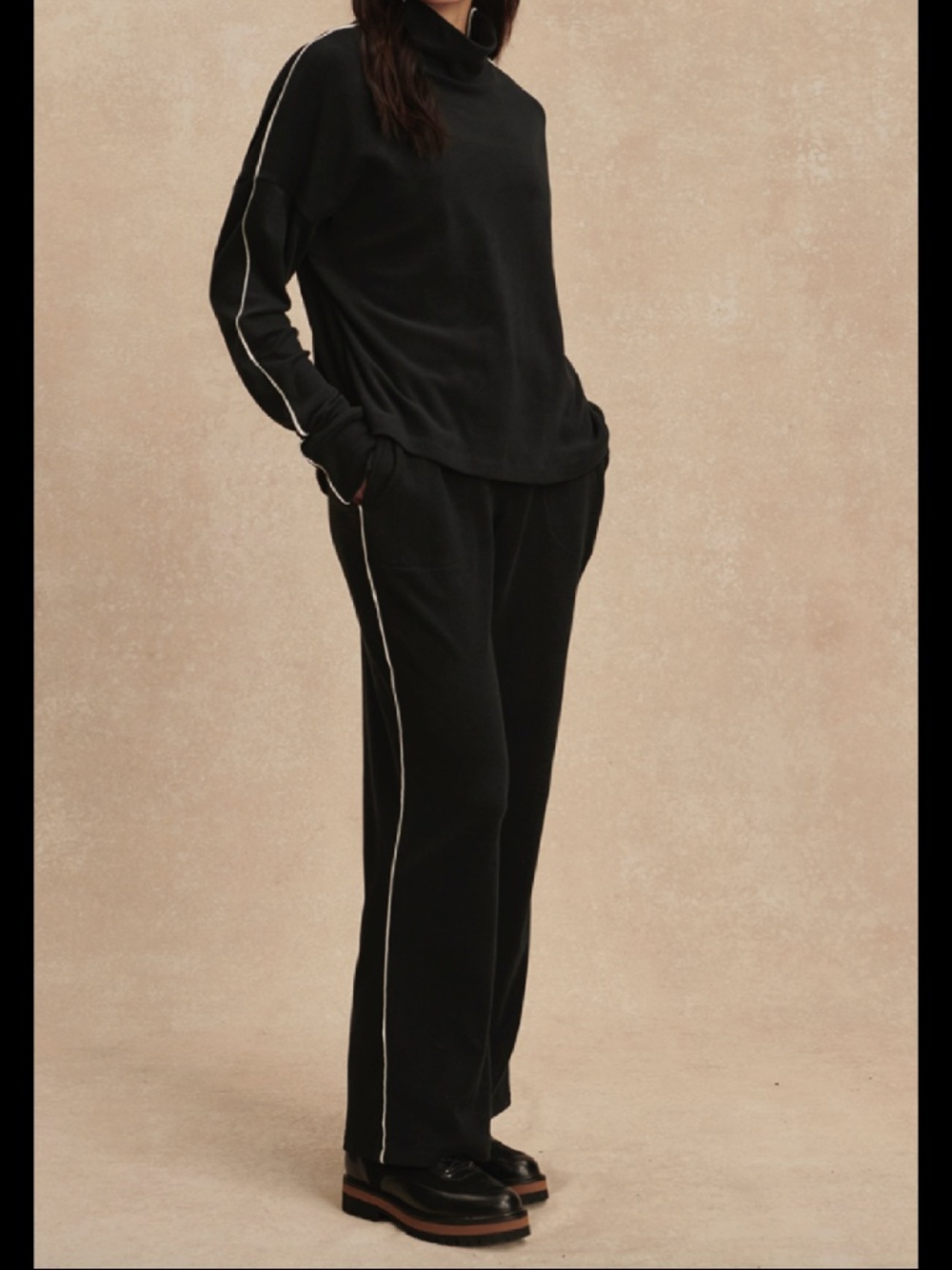 Varley Brushed Rib Straight Leg Pant 28 - Black / Snow White